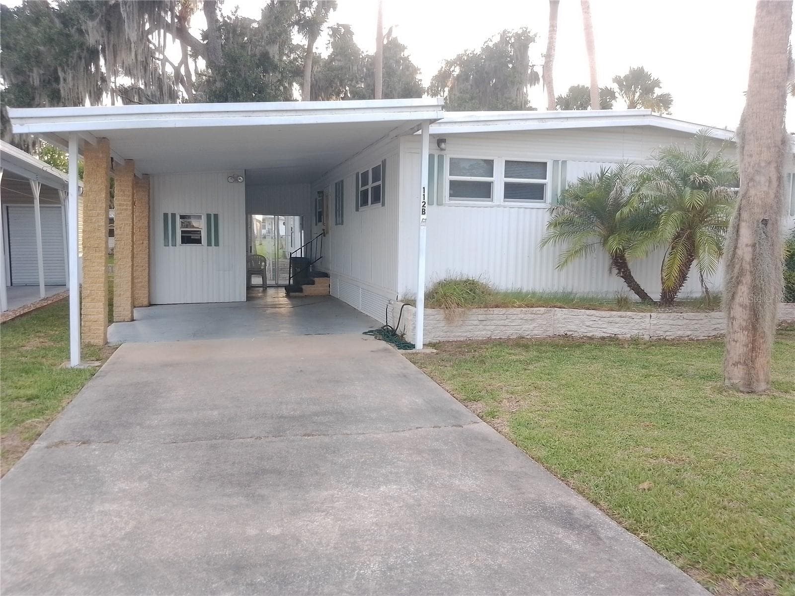 Mobile Home at 112 PALM DR #B, EUSTIS, photo 2 of 26