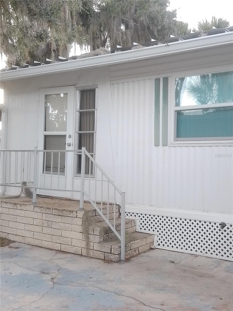 Mobile Home at 112 PALM DR #B, EUSTIS, photo 25 of 26