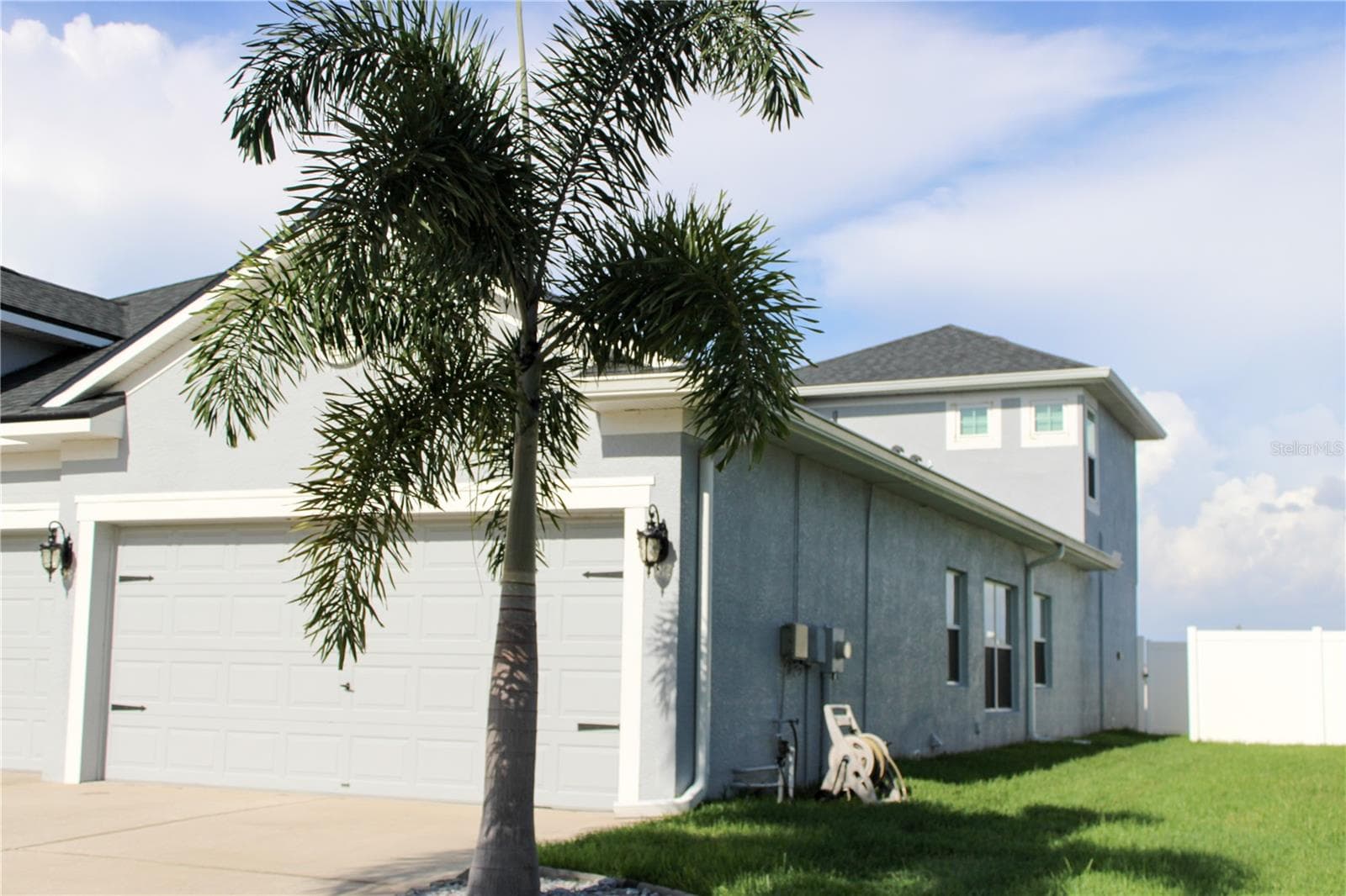 side view - 433 YORK DALE DR, RUSKIN