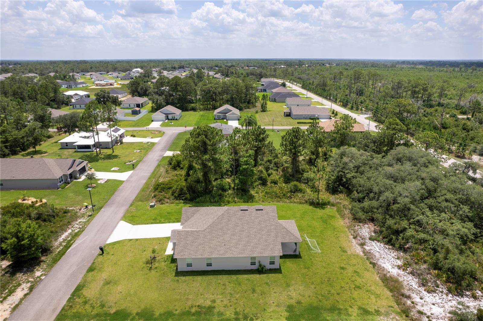 Single Family Residence at 5236 SUE DR, SEBRING, photo 3 of 41