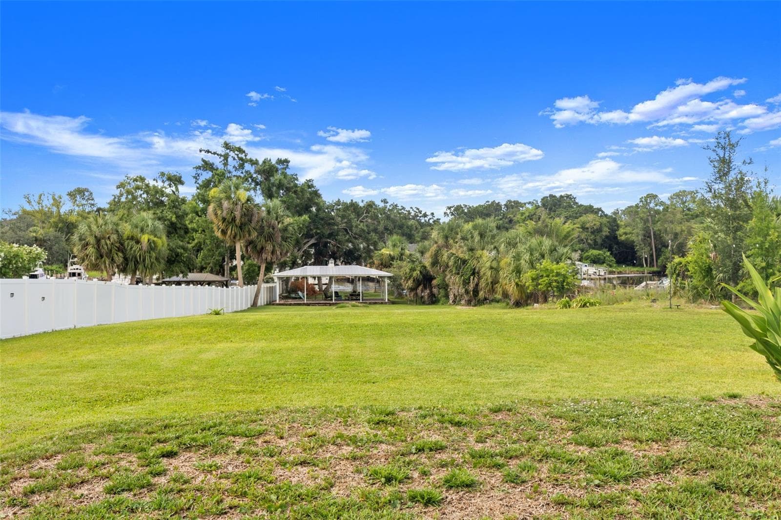 Single Family Residence at 920 ALICIA AVE, TAMPA, photo 31 of 45