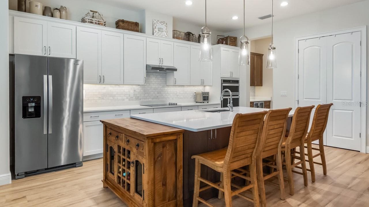 Single Family Residence at 4008 PINNACLE PLACE CT, LADY LAKE, photo 12 of 52