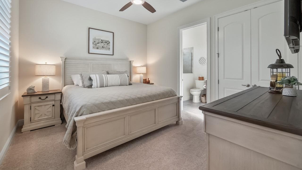 3rd Bedroom with en-suite Bathroom - 4008 PINNACLE PLACE CT, LADY LAKE