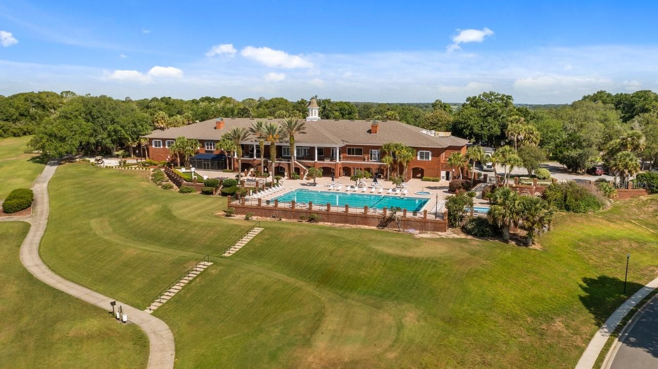 Country Club - 4008 PINNACLE PLACE CT, LADY LAKE