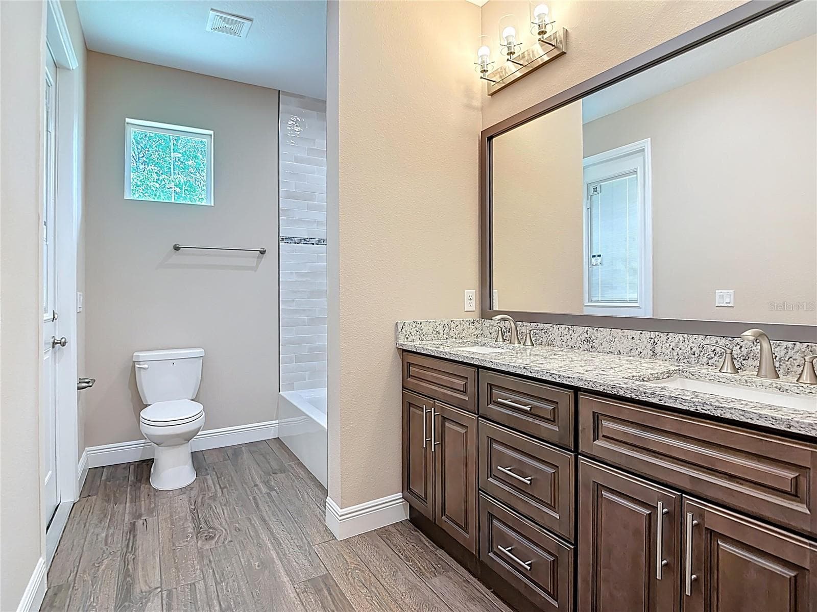 Single Family Residence at 19041 MARDI GRAS ST, ORLANDO, photo 45 of 57