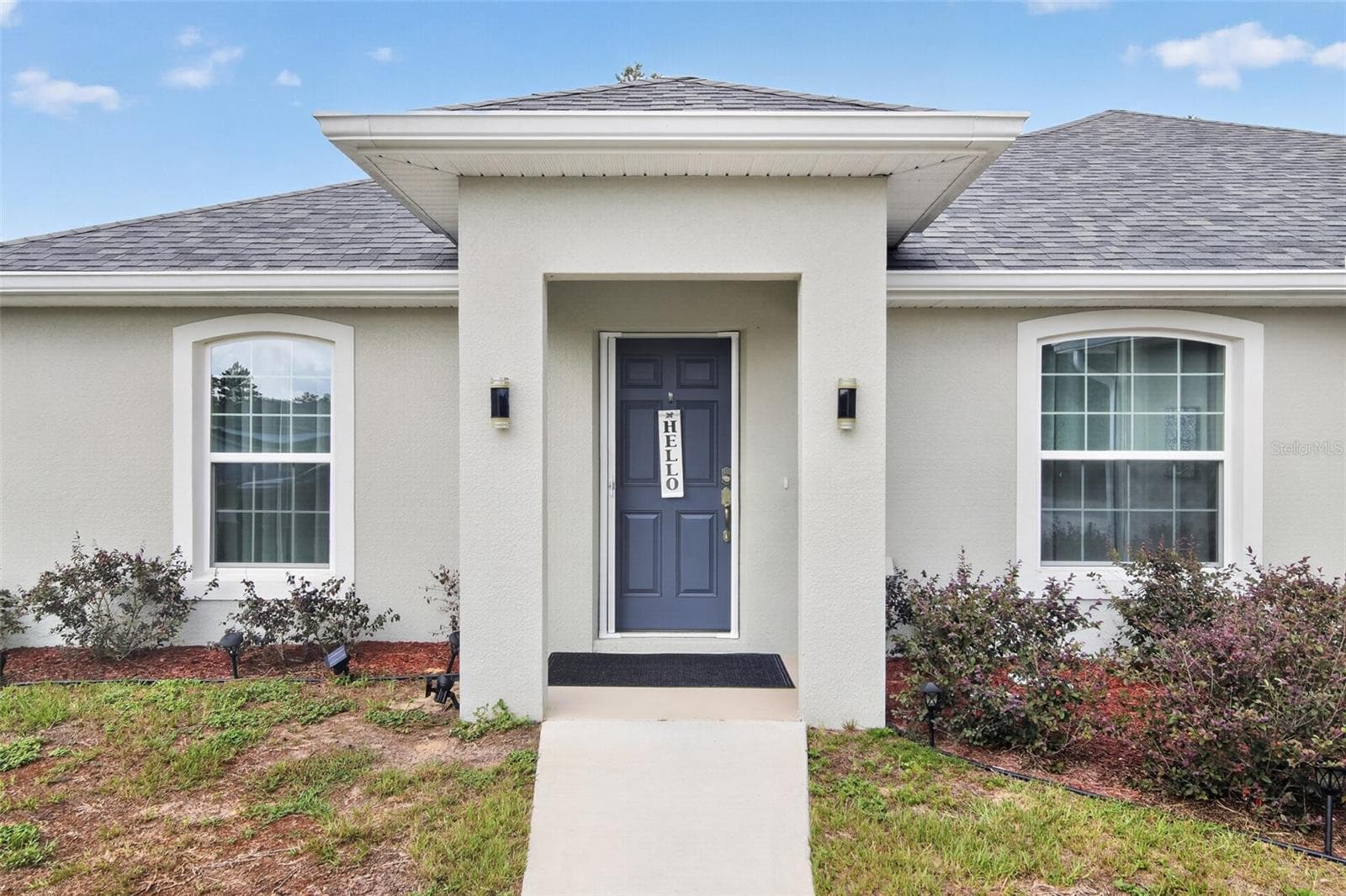 484 MARION OAKS LN