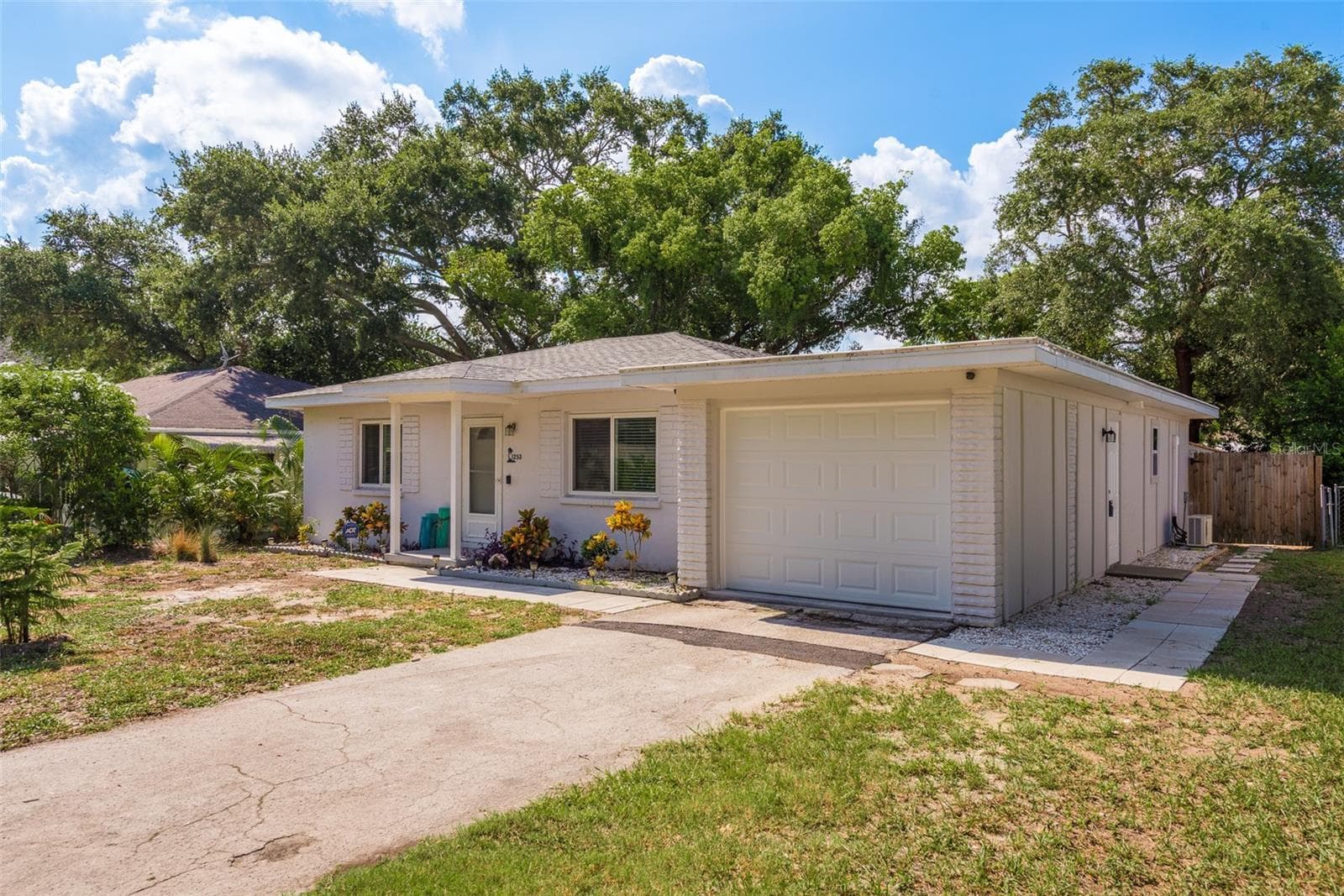 Single Family Residence at 1253 UNION ST, CLEARWATER, photo 12 of 48