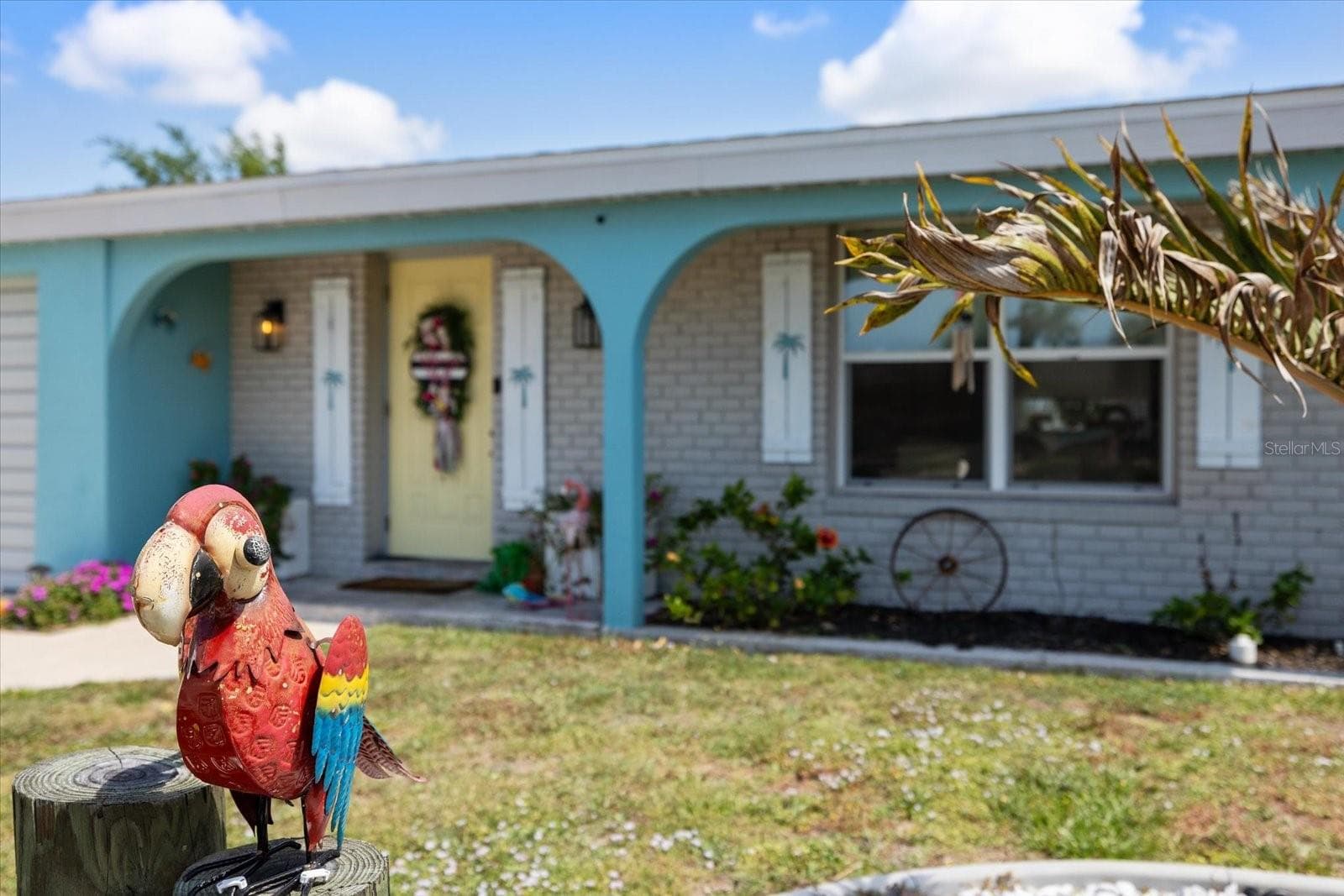 Single Family Residence at 168 BUCKEYE AVE NW, PORT CHARLOTTE, photo 5 of 60