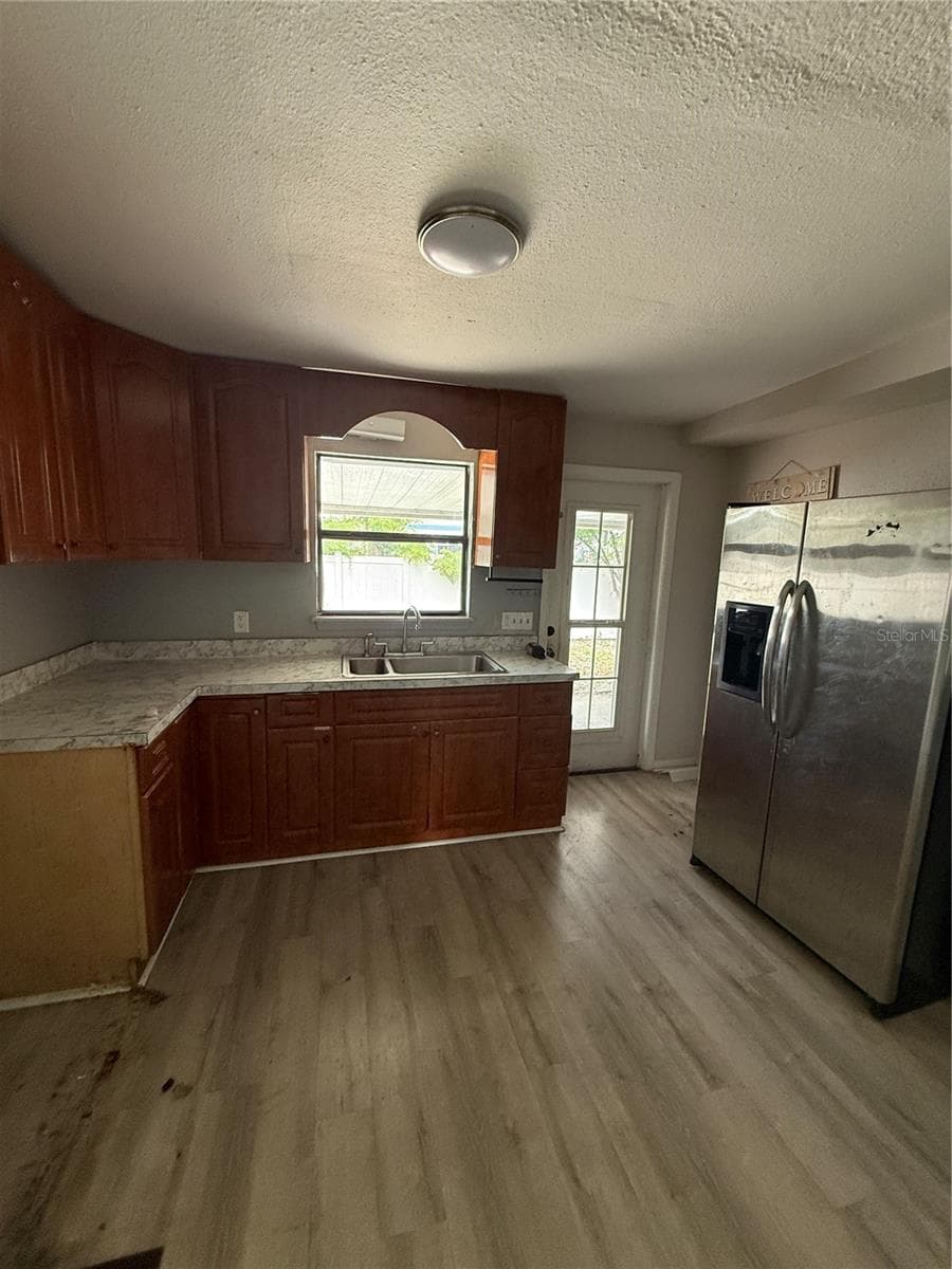 Kitchen - 137 E MAINE AVE, LONGWOOD