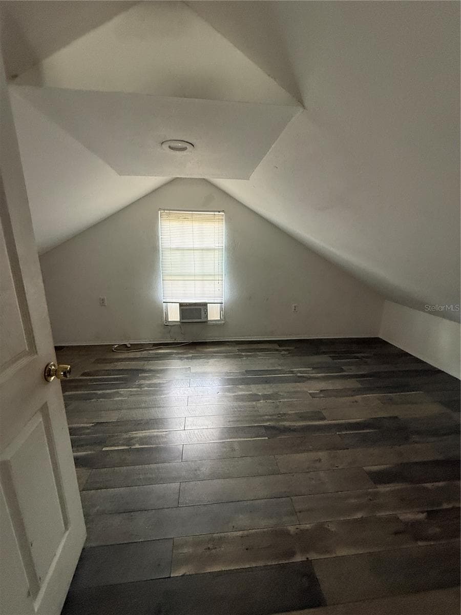 Bedroom 2 (upstairs) - 137 E MAINE AVE, LONGWOOD