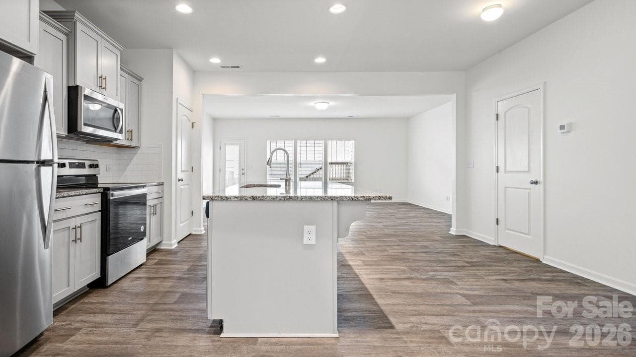 Townhouse at Huntersville, photo 7 of 33
