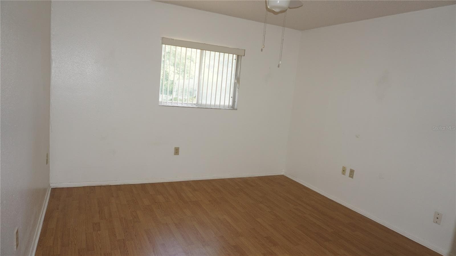 Condominium at 12543 DEARBORN DR, HUDSON, photo 10 of 25