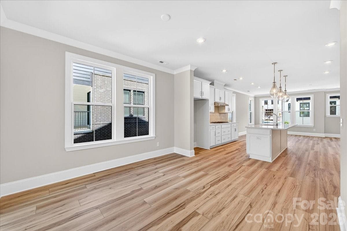 Open concept living - 12015 Elsa Lane, Charlotte