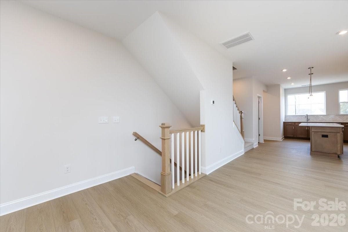 Second floor landing - Charlotte