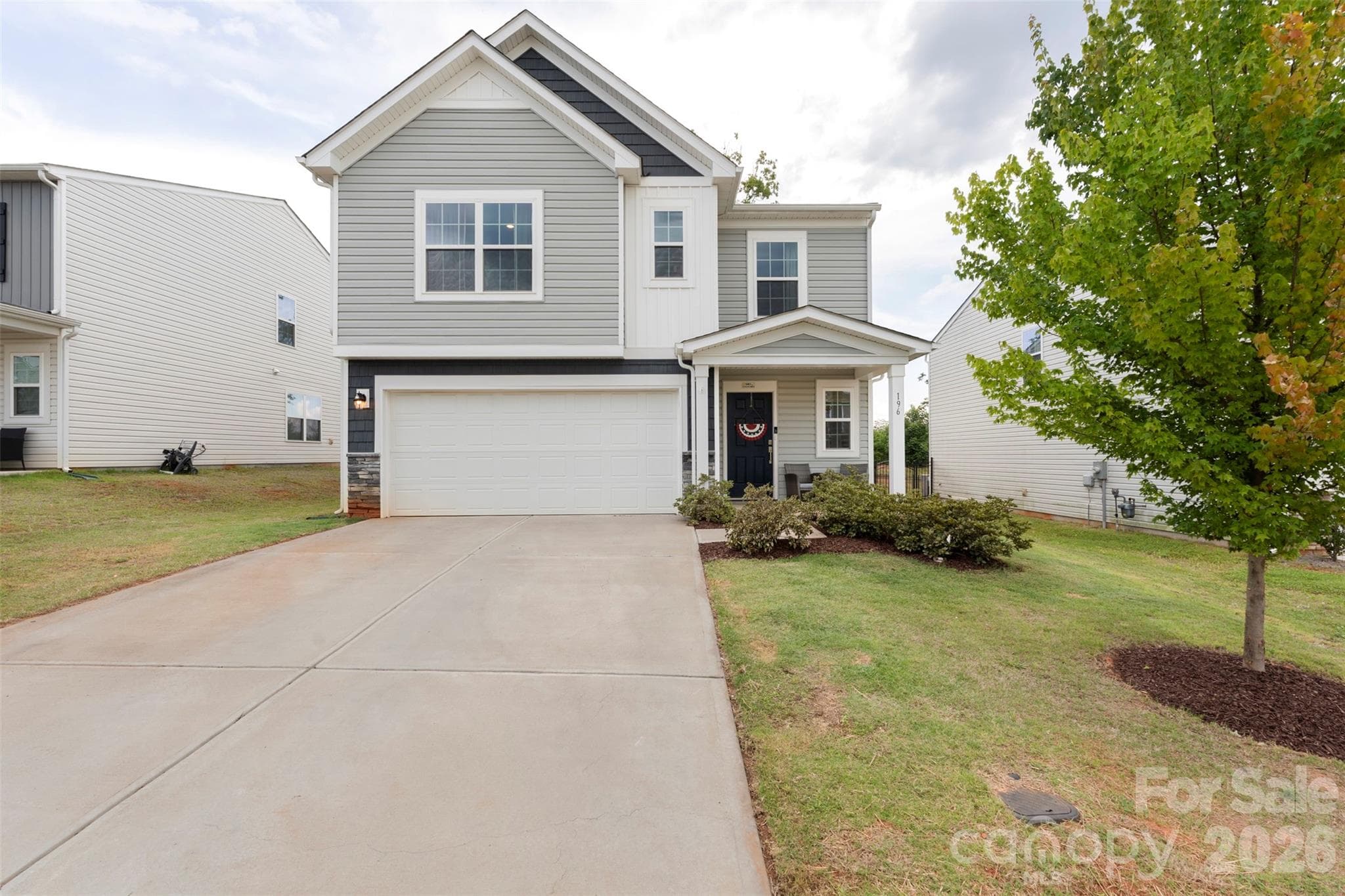 Single Family Residence at Statesville, photo 3 of 48