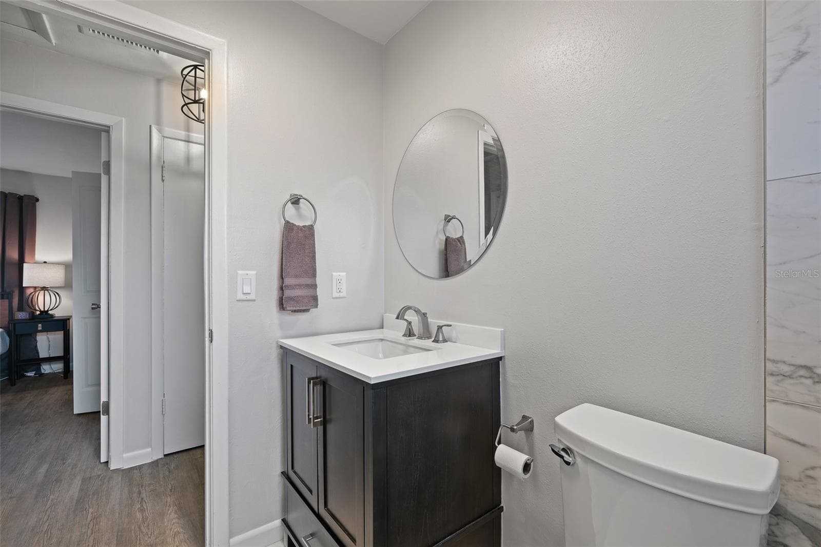 2914 Bath - 2910 DADE AVE, ORLANDO
