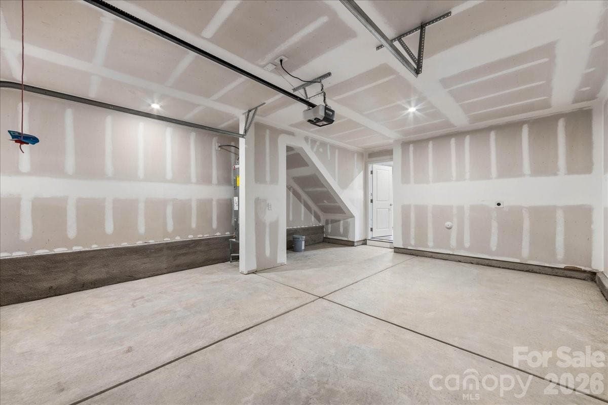 2 bay tandem garage with storage space - Charlotte