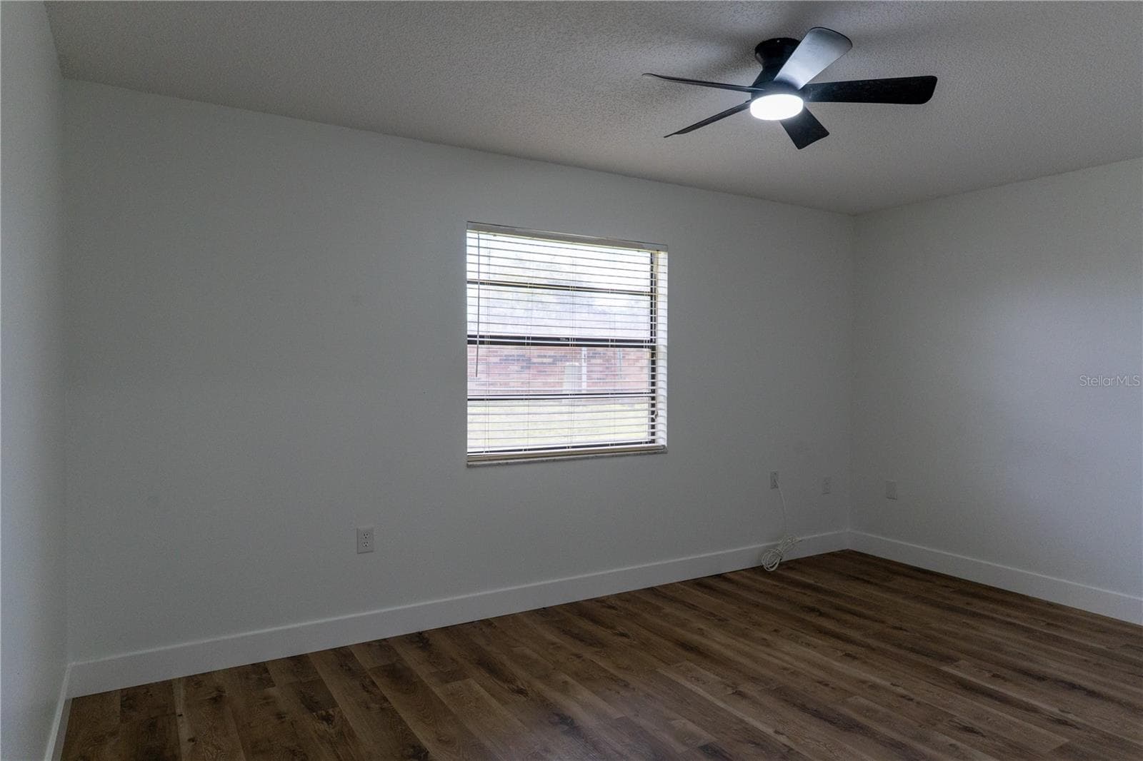 Single Family Residence at 661 LAKE CAROLYN CIR, LAKELAND, photo 23 of 48