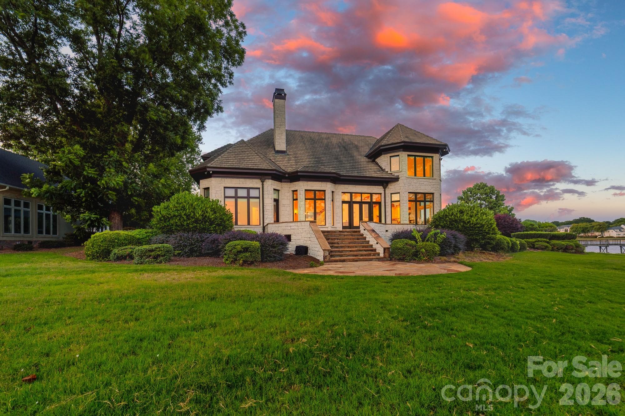 Single Family Residence at 18212 Pompano Place, Cornelius, photo 46 of 46