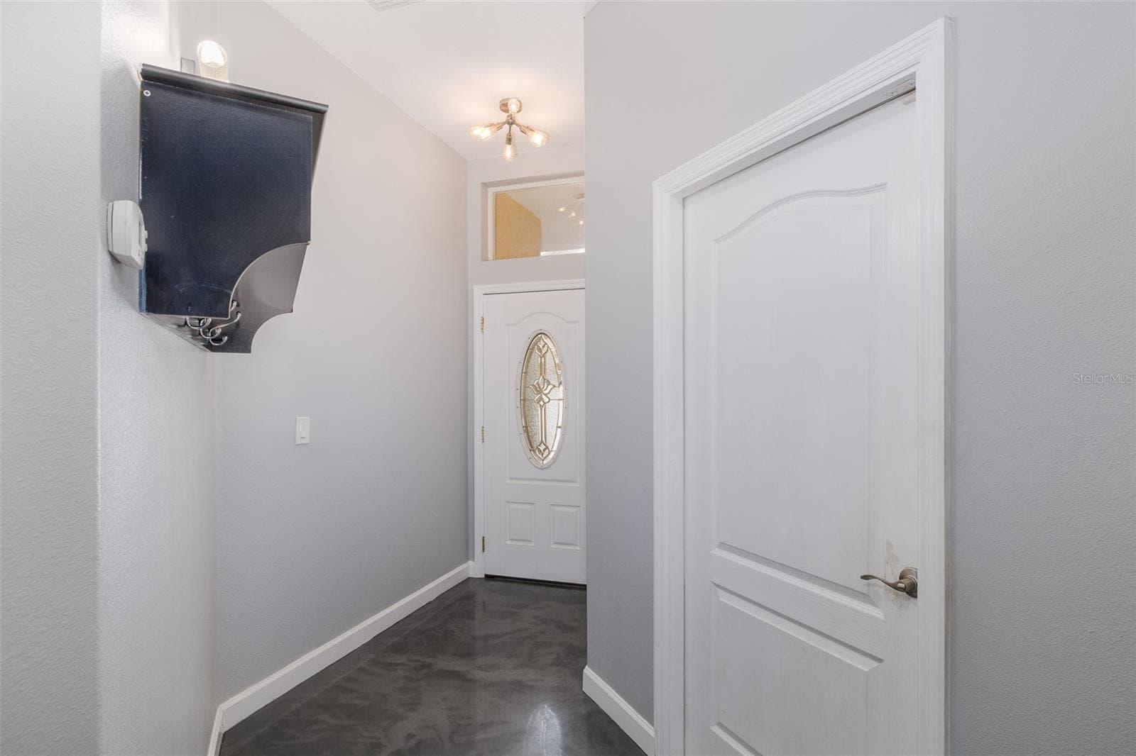 Townhouse at 2989 ESTANCIA PL, CLEARWATER, photo 9 of 45
