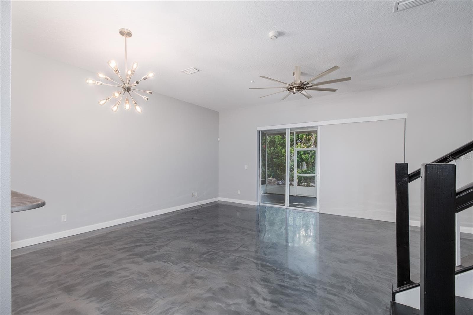 Townhouse at 2989 ESTANCIA PL, CLEARWATER, photo 13 of 45
