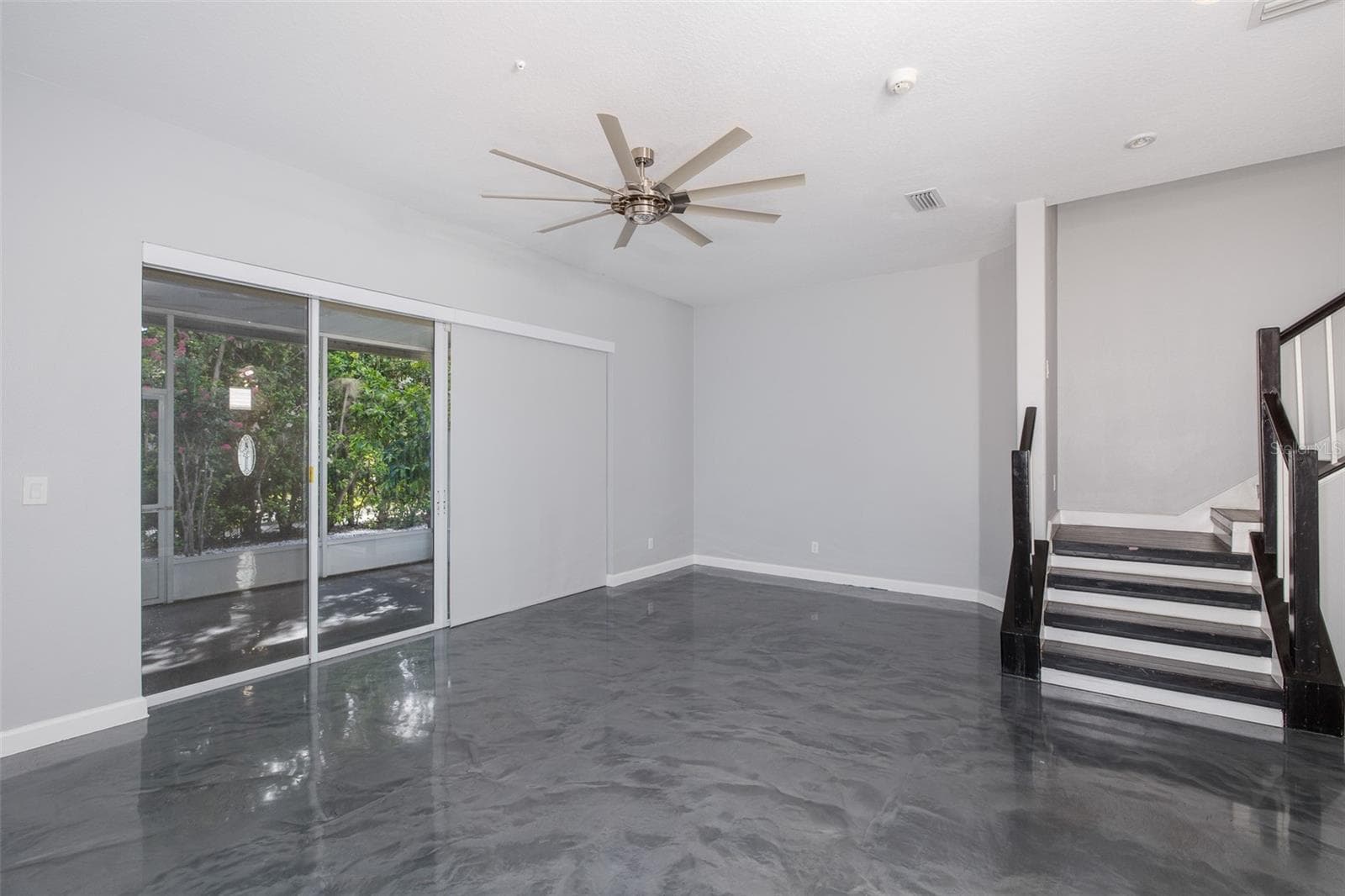 Townhouse at 2989 ESTANCIA PL, CLEARWATER, photo 14 of 45