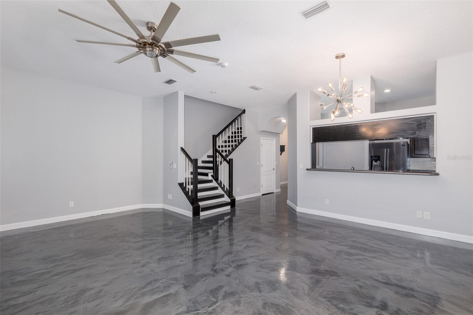 Townhouse at 2989 ESTANCIA PL, CLEARWATER, photo 15 of 45