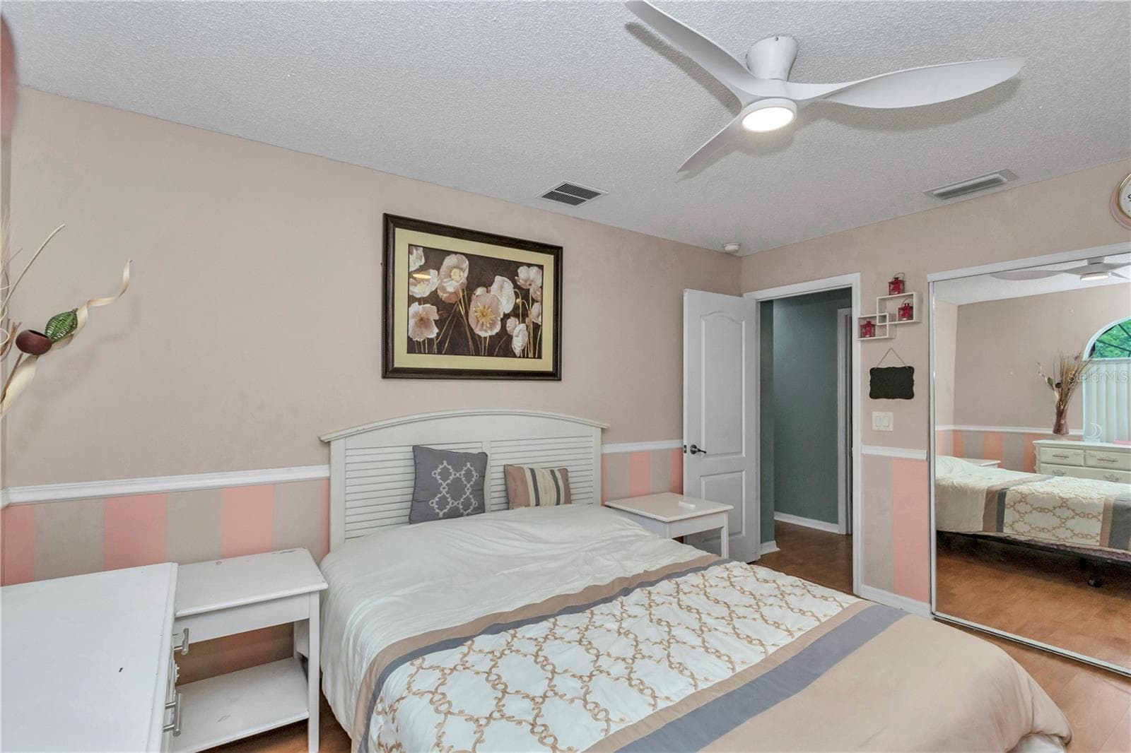 Single Family Residence at 14147 SW 33 CT RD, OCALA, photo 13 of 41