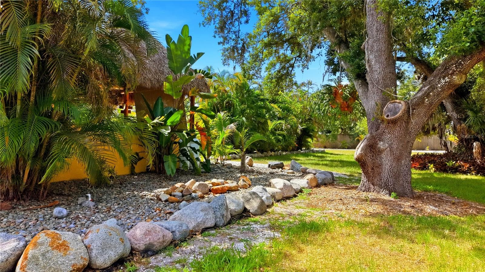 LANDSCAPING - 3348 ALAMO LN, SARASOTA