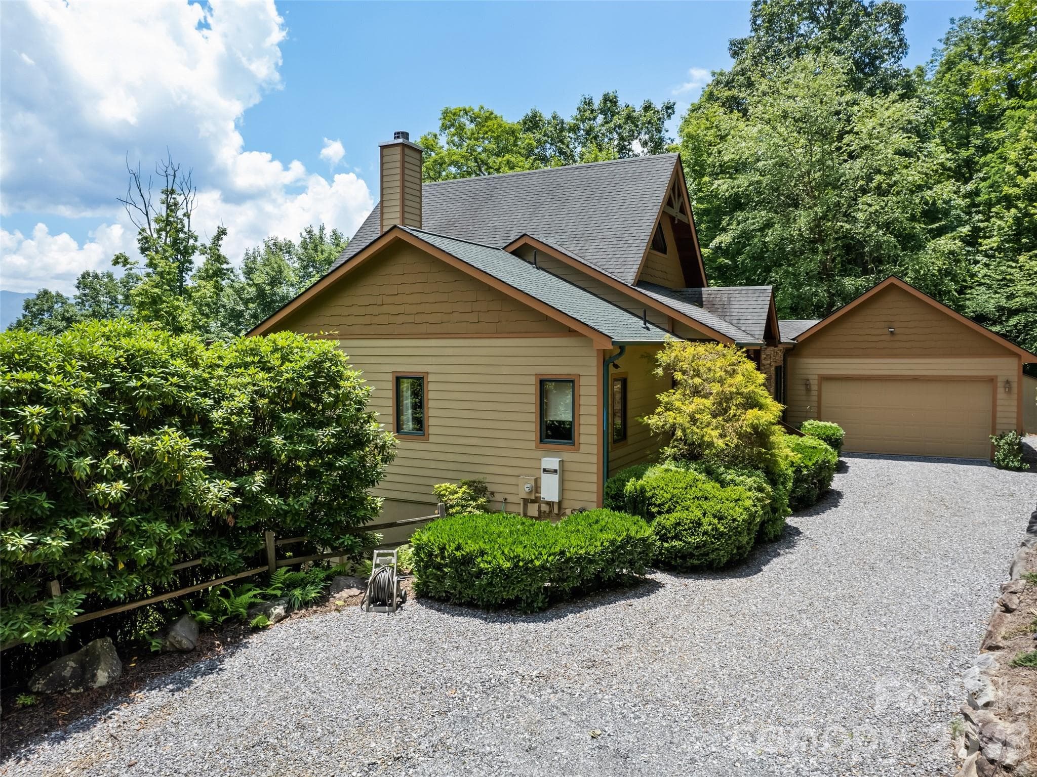 Single Family Residence at Waynesville, photo 4 of 48