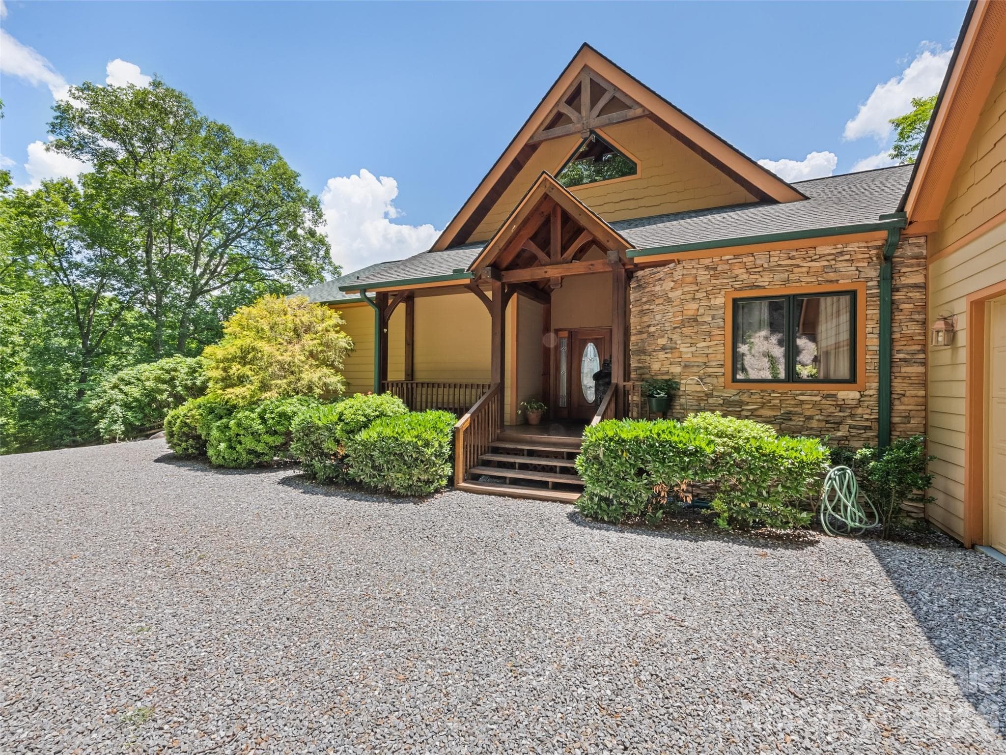 Single Family Residence at Waynesville, photo 7 of 48