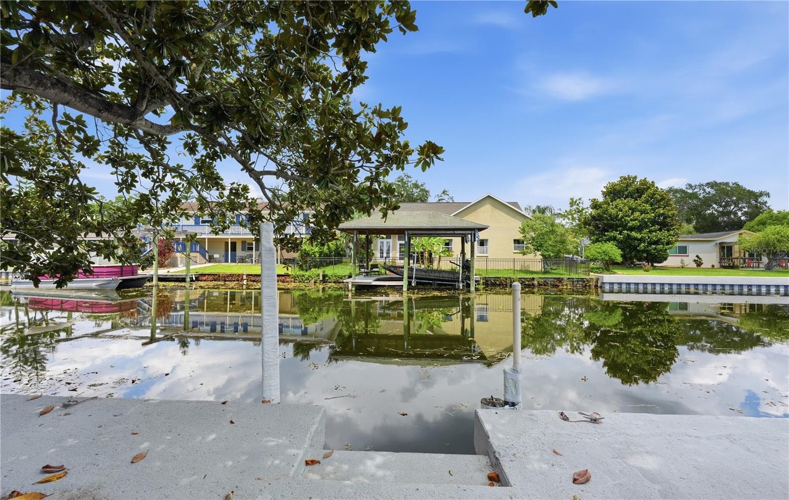 Single Family Residence at 179 E CANAL DR, PALM HARBOR, photo 31 of 36