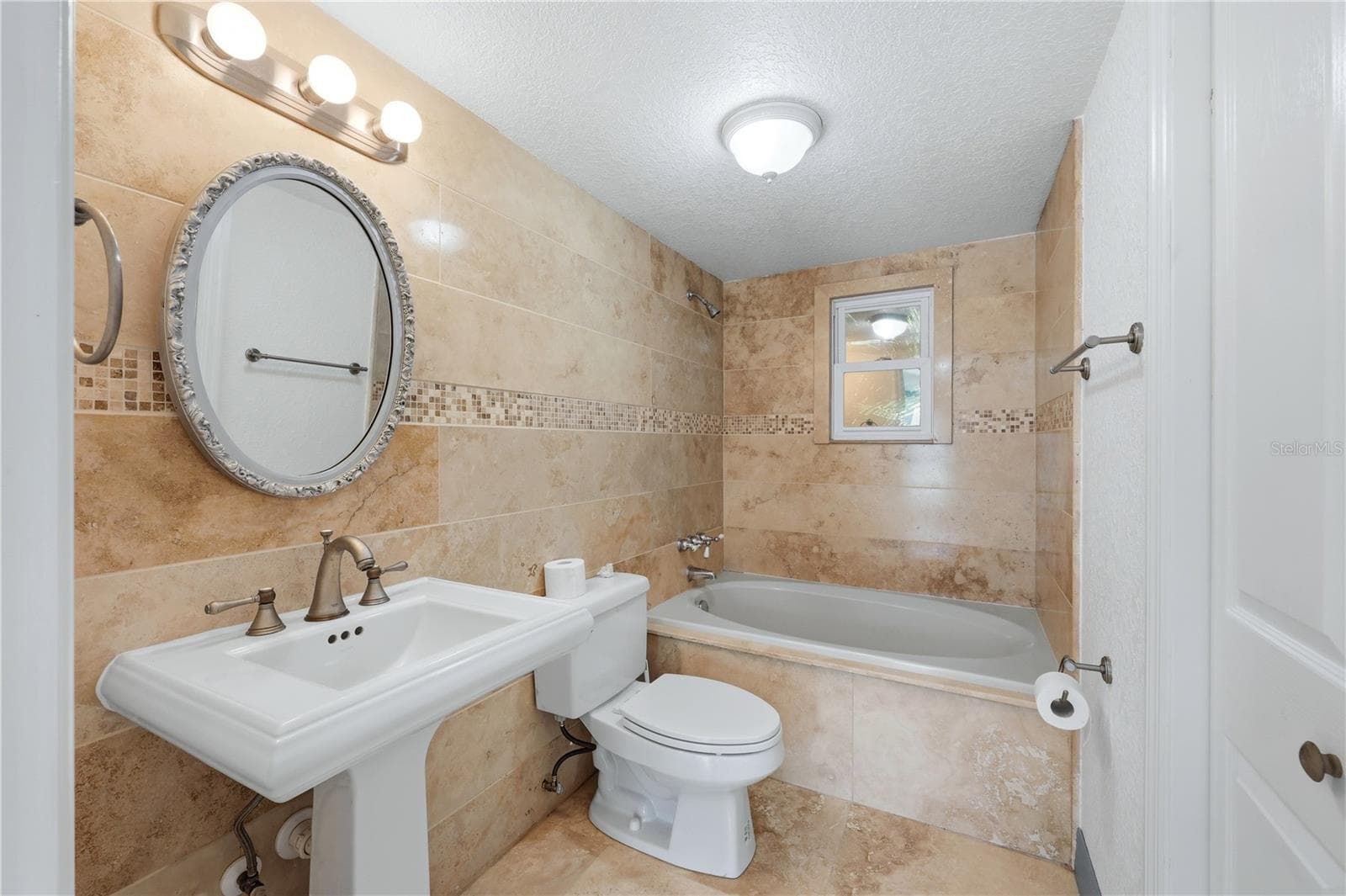 GUEST HOUSE #2 - 3348 ALAMO LN, SARASOTA