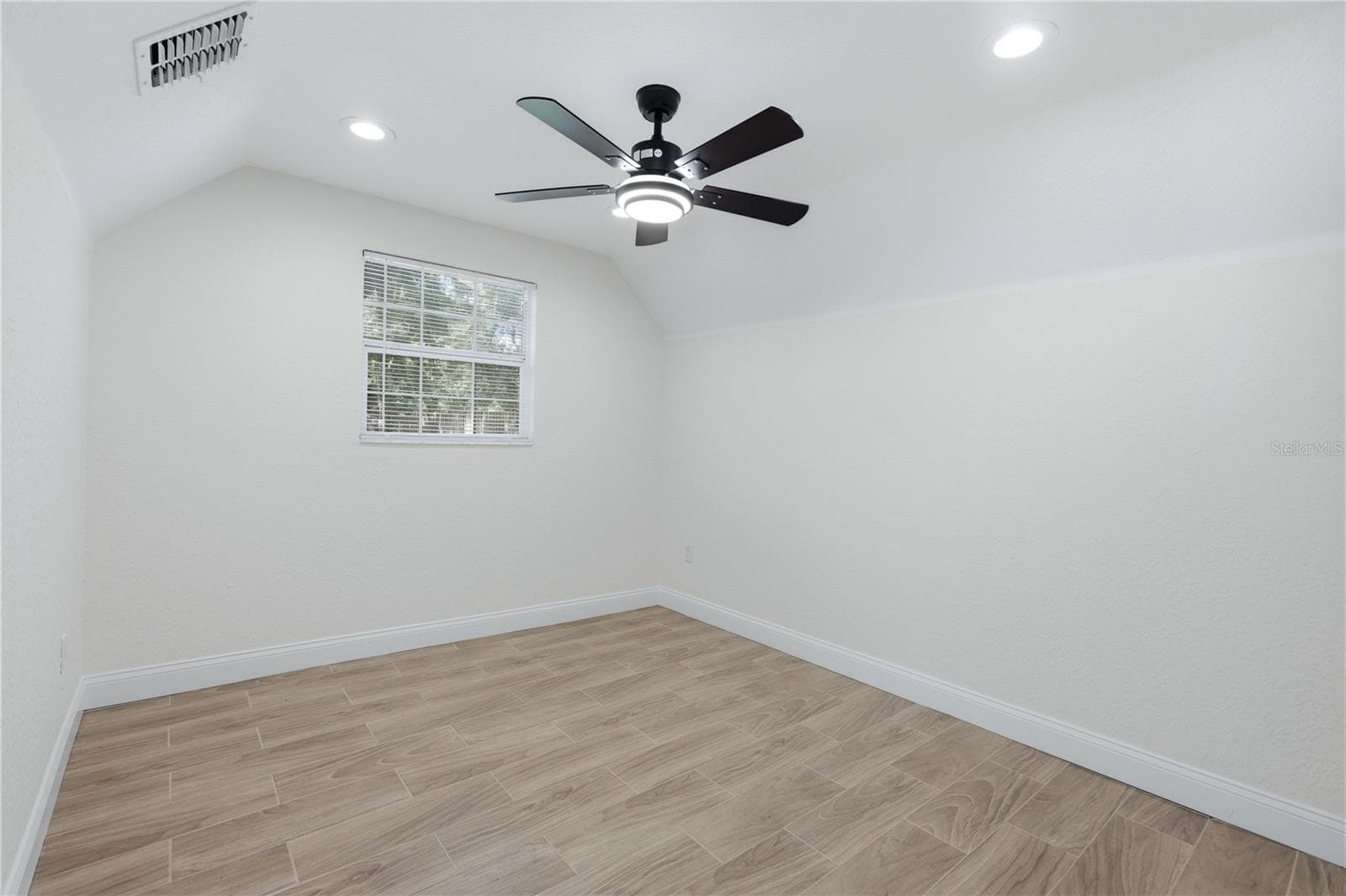 GUEST HOUSE #1 - 3348 ALAMO LN, SARASOTA