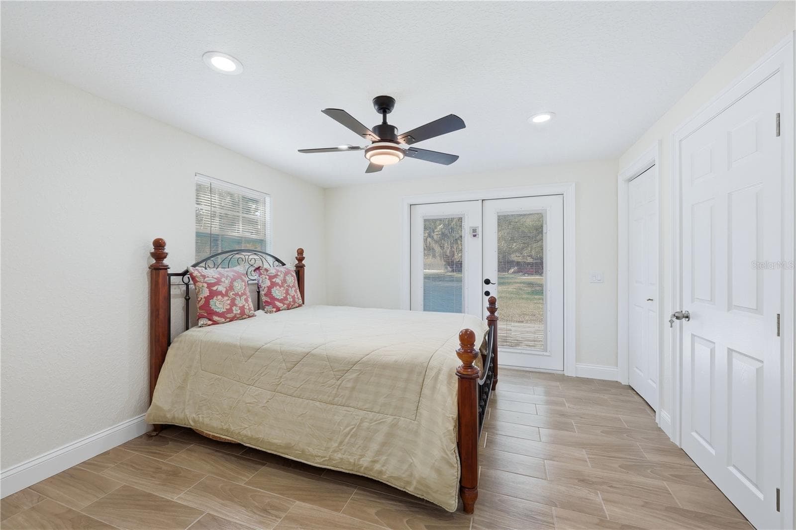 GUEST HOUSE #1 - 3348 ALAMO LN, SARASOTA