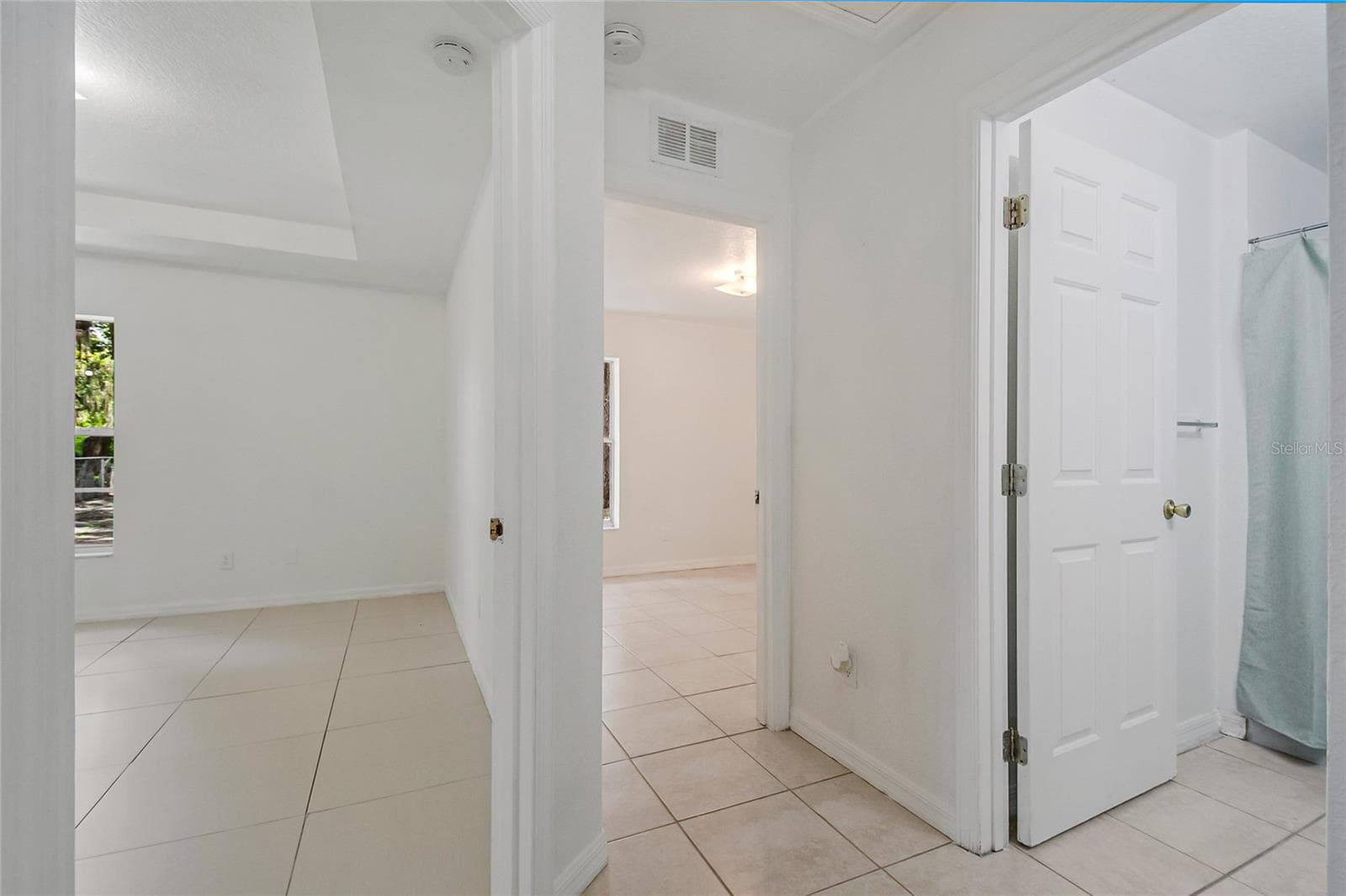 Single Family Residence at 712 VIRGINIA AVE, AUBURNDALE, photo 17 of 34