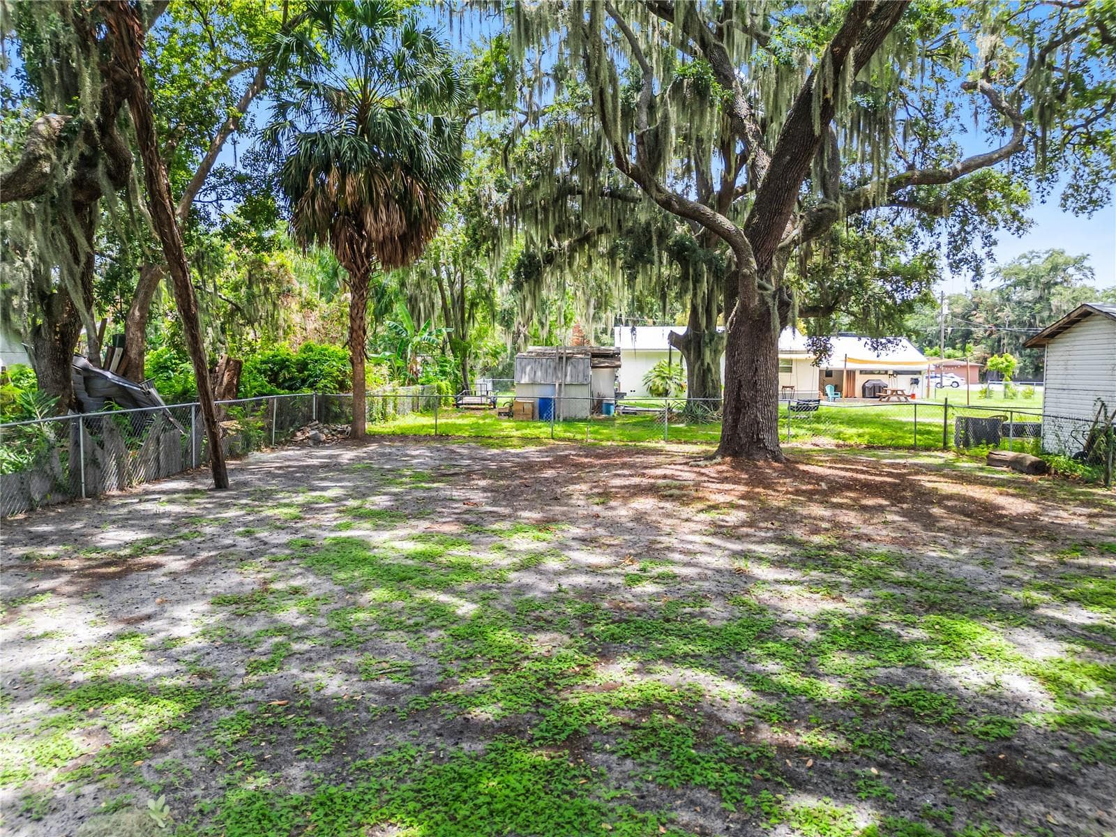 Single Family Residence at 712 VIRGINIA AVE, AUBURNDALE, photo 31 of 34