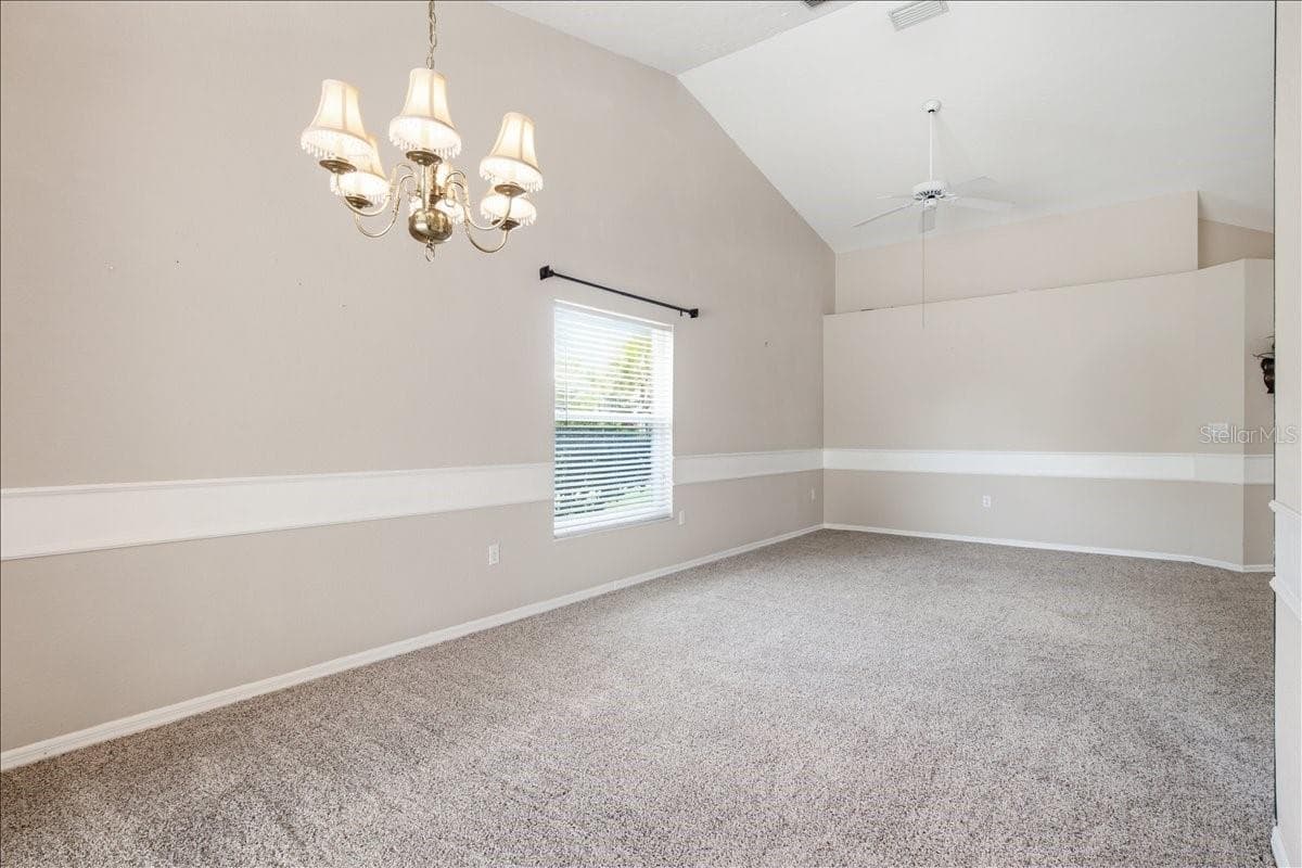 Soaring ceilings and lots of natural light - 7015 PLEASANT HILL RD, BRADENTON