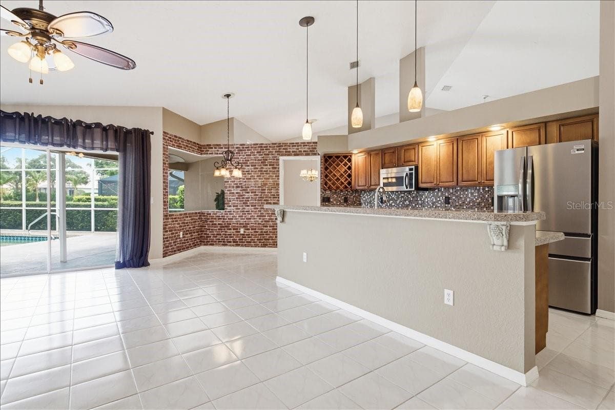 The outdoors comes in along the slider wall to the lanai - 7015 PLEASANT HILL RD, BRADENTON