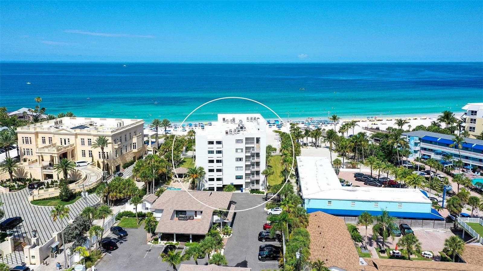 Condominium at 1001 POINT OF ROCKS RD #208, SARASOTA, photo 4 of 63
