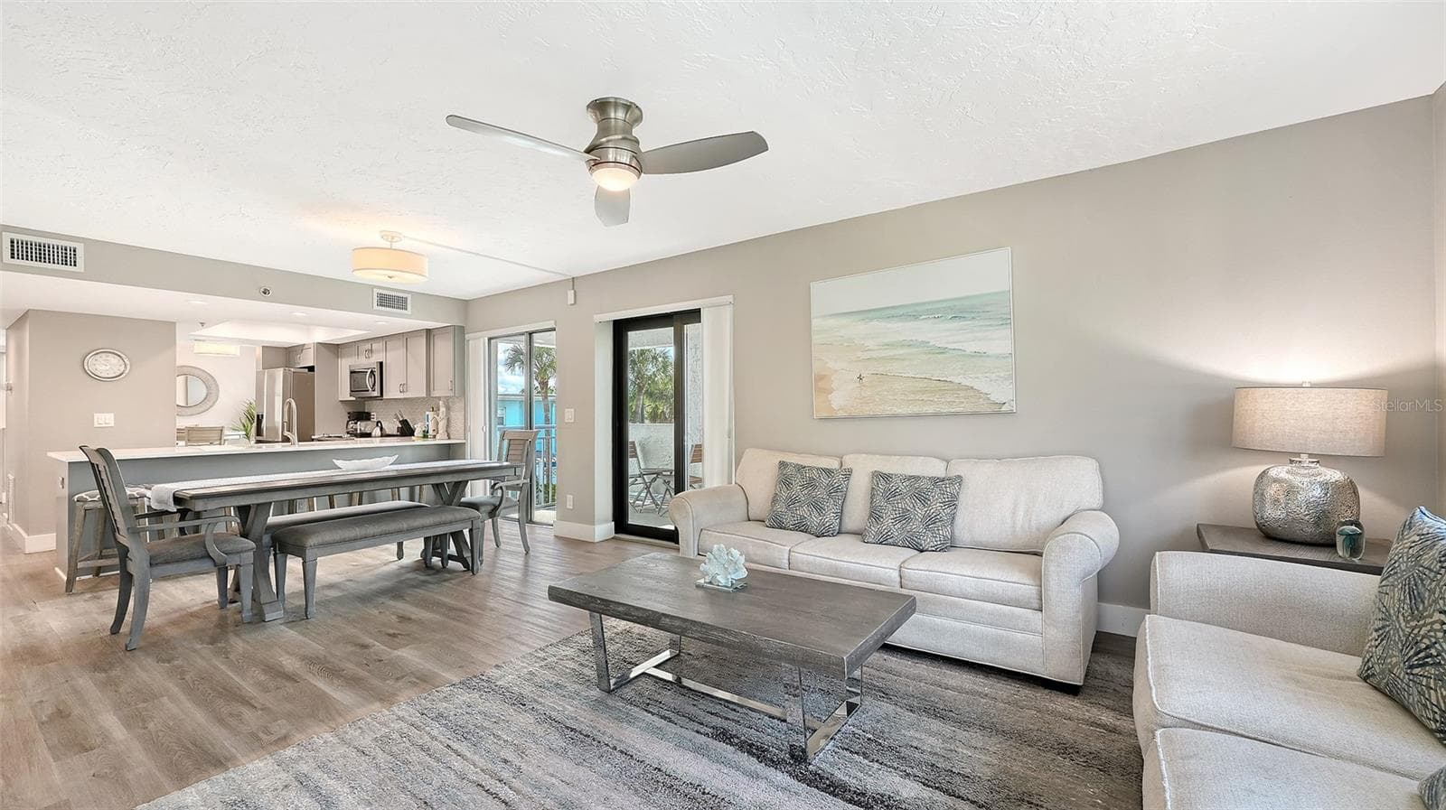 Condominium at 1001 POINT OF ROCKS RD #208, SARASOTA, photo 17 of 63