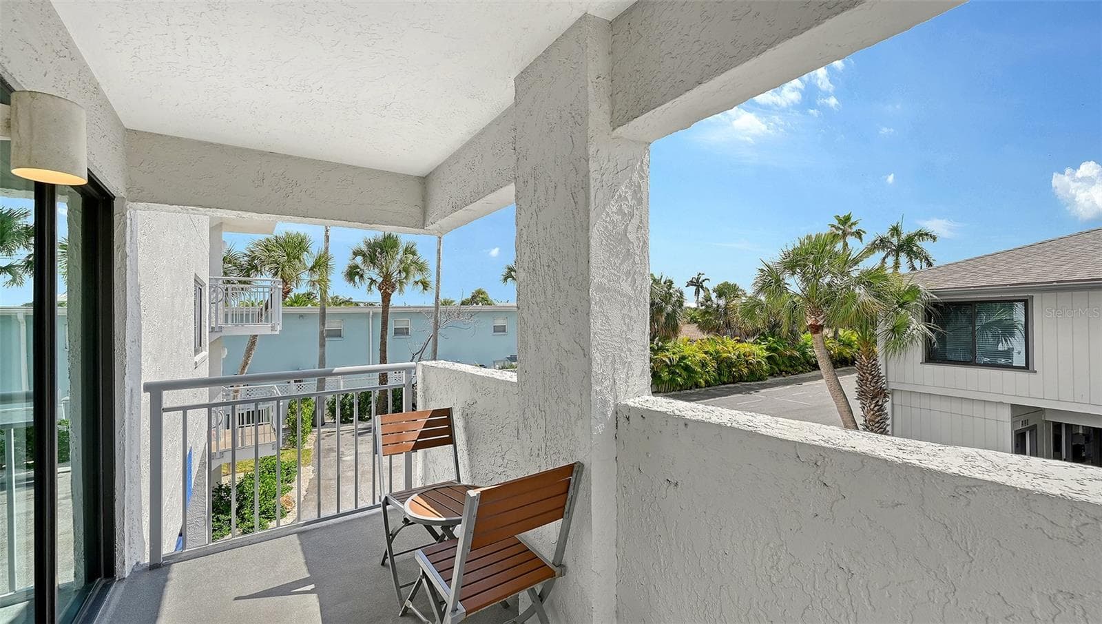 Condominium at 1001 POINT OF ROCKS RD #208, SARASOTA, photo 35 of 63