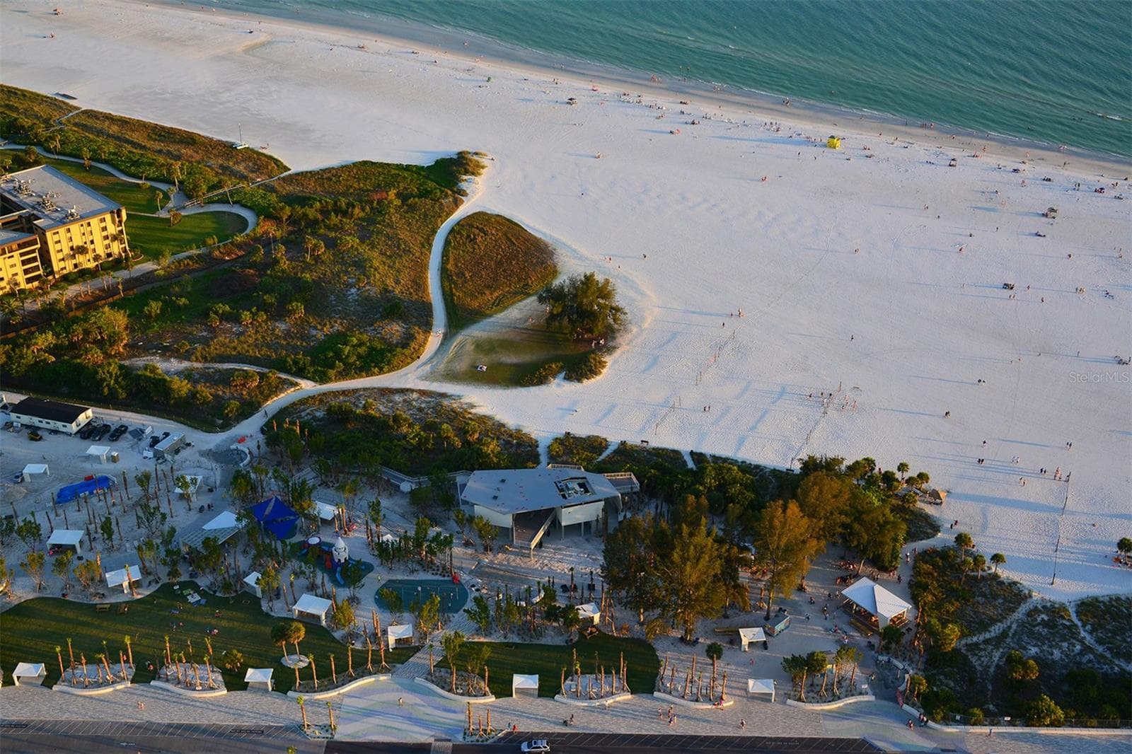 Condominium at 1001 POINT OF ROCKS RD #208, SARASOTA, photo 62 of 63
