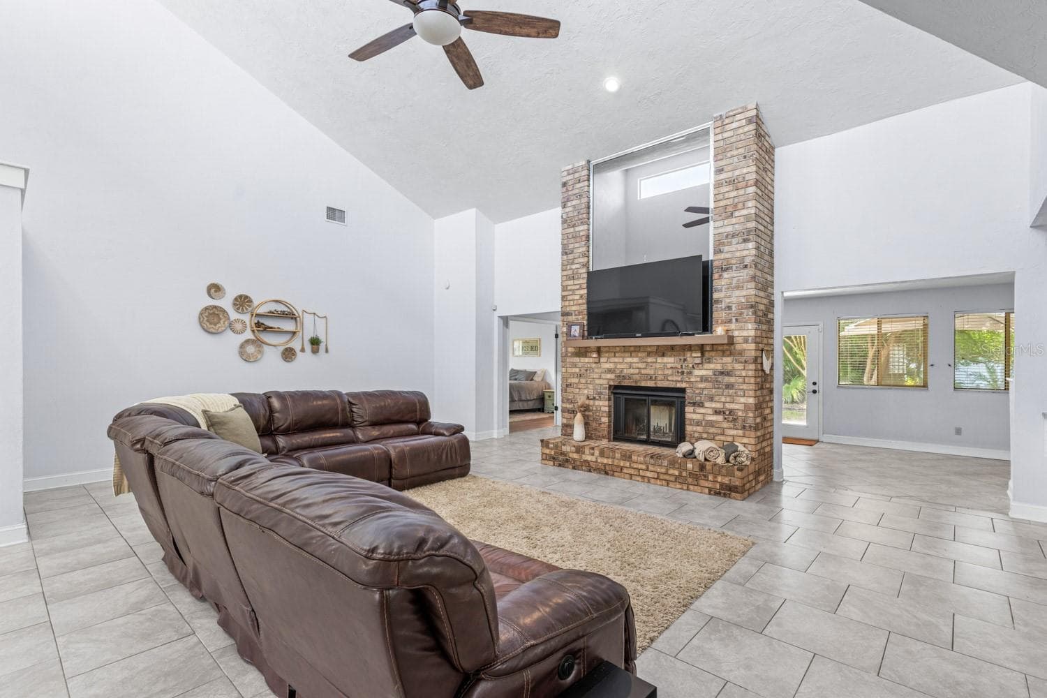 Single Family Residence at 82 KINGSLEY PL, ORMOND BEACH, photo 10 of 41