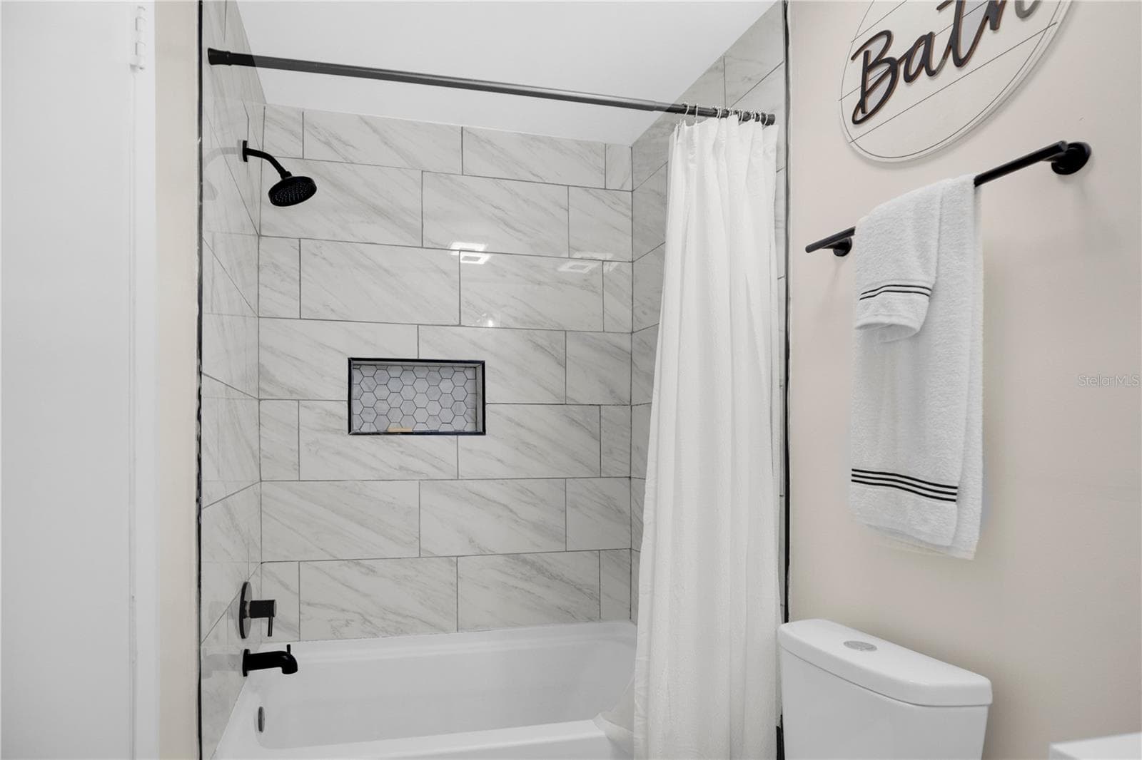 Townhouse at 7408 LITTLE POND CT, ORLANDO, photo 18 of 35
