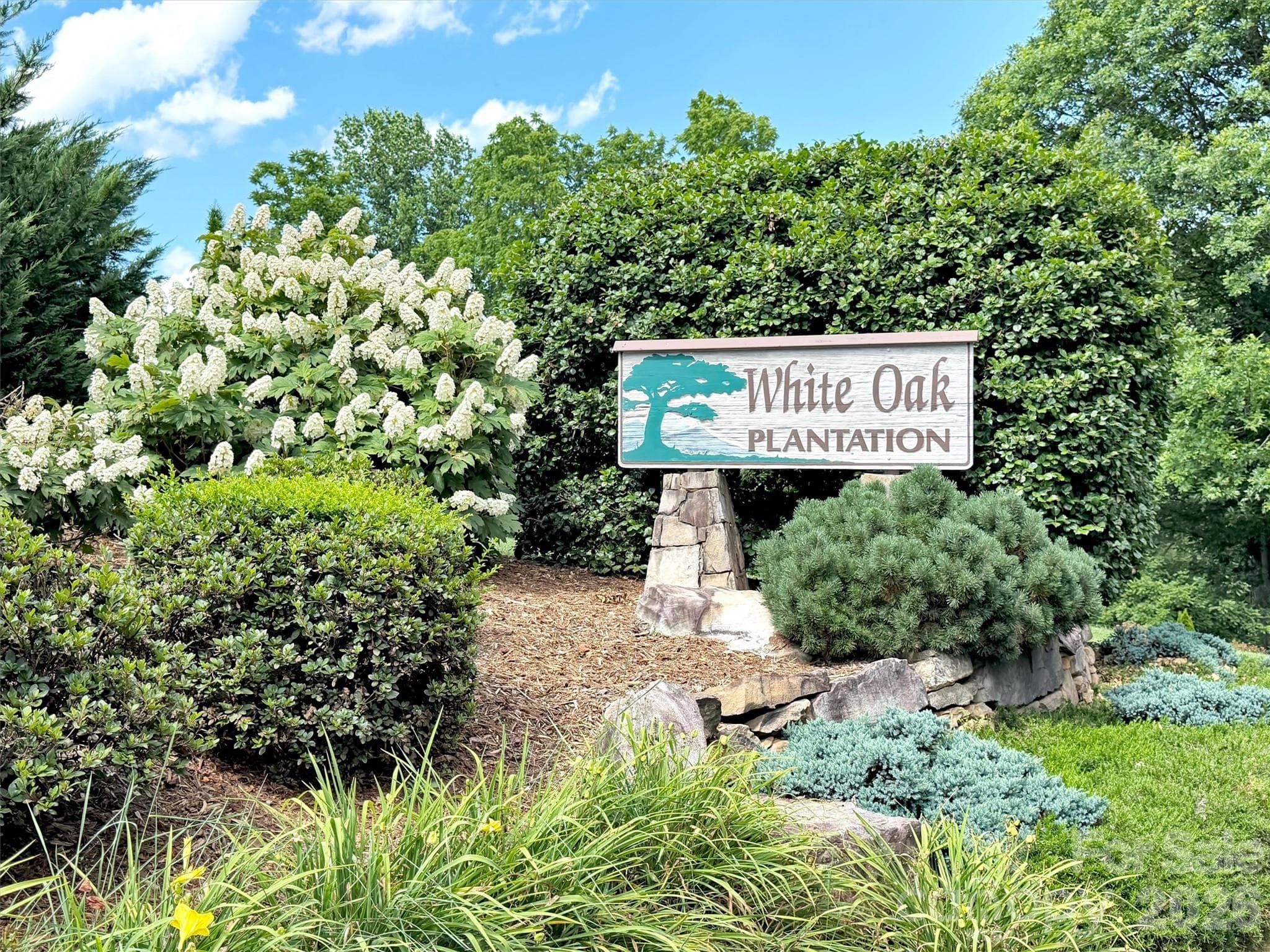 Welcome to White Oak Plantation - 9 Hickory Ridge, Fletcher