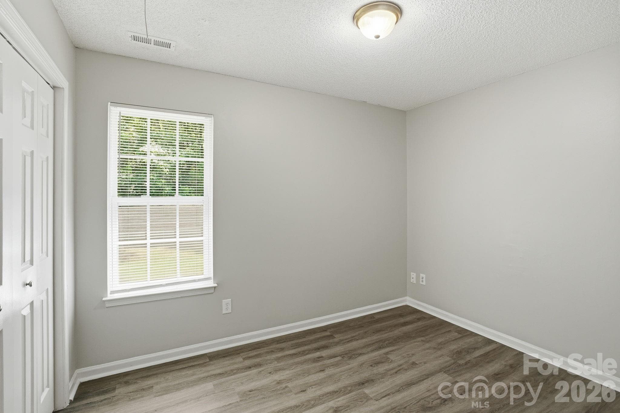 Single Family Residence at 2928 Westwinds Court, Charlotte, photo 12 of 29