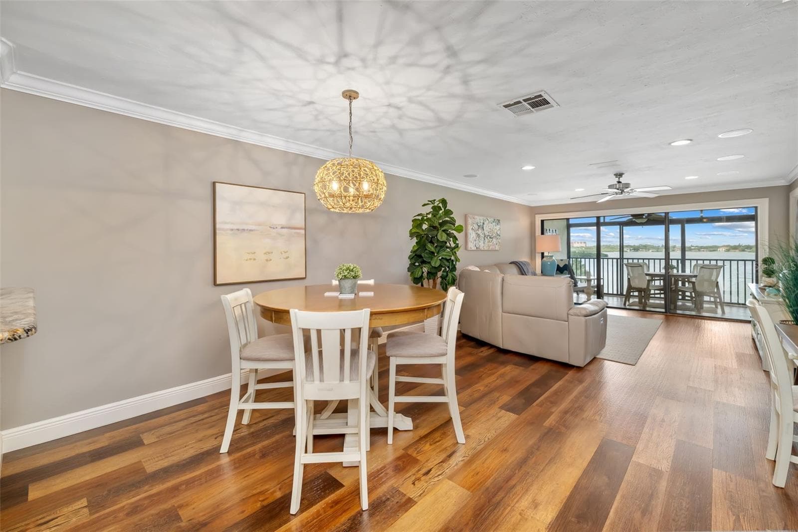 Condominium at 8911 MIDNIGHT PASS RD #409, SARASOTA, photo 13 of 67