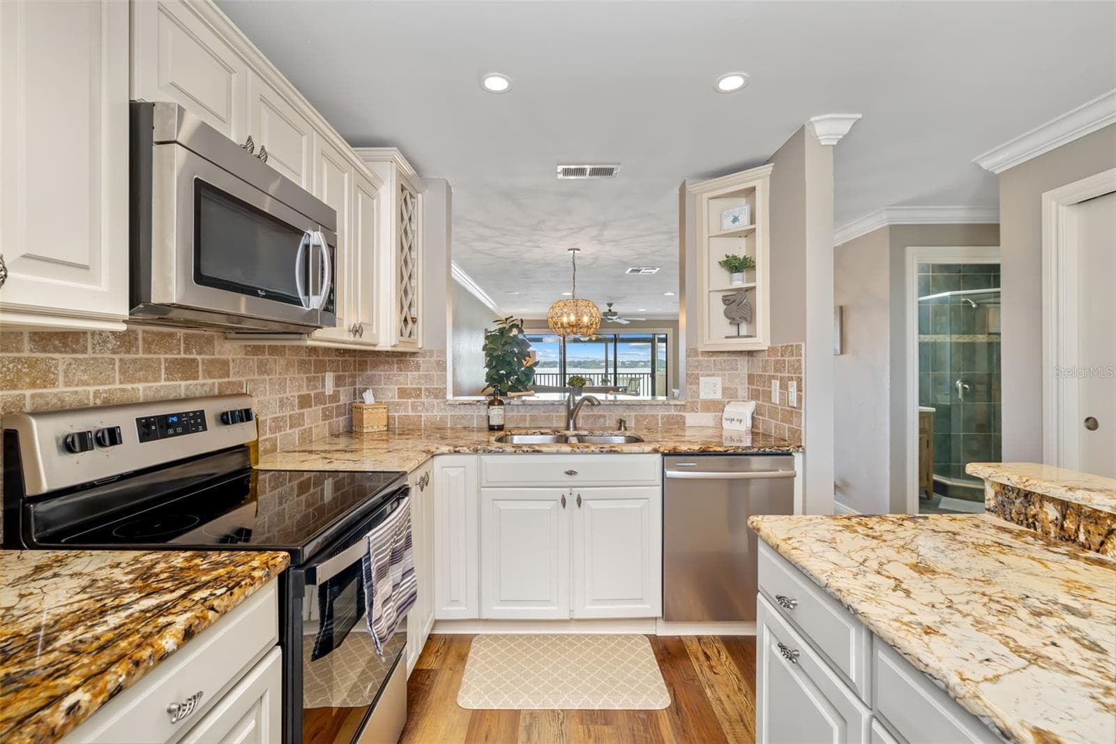 Condominium at 8911 MIDNIGHT PASS RD #409, SARASOTA, photo 18 of 67