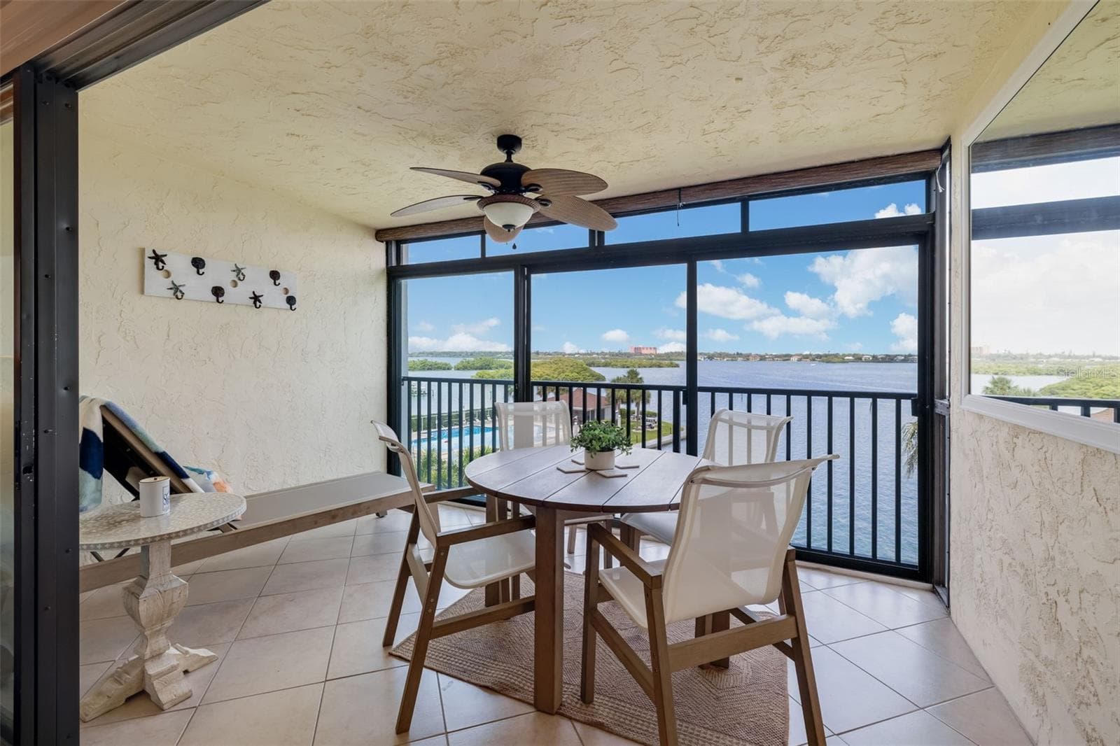 Condominium at 8911 MIDNIGHT PASS RD #409, SARASOTA, photo 32 of 67